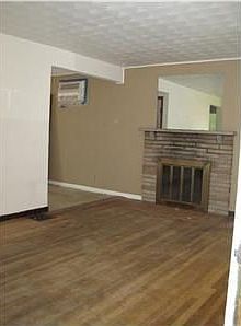 4th image of 4221 Sexton Dr