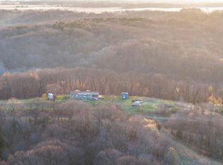 17217 N Dairy Farm Rd, Smithfield, IL 61477