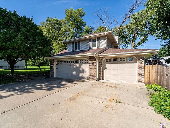 2nd image of 3700 SE 24th Ct