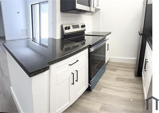 3rd image of 25 Crossings Cir APT D