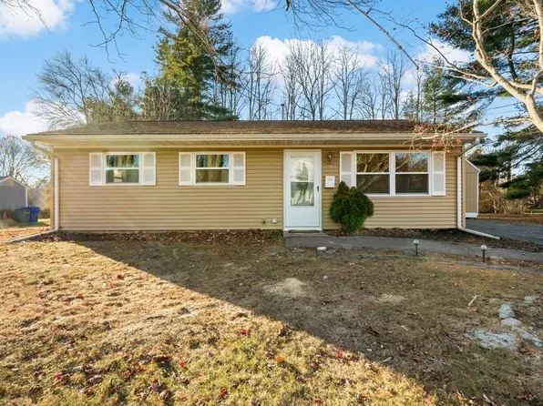 75 Linden St, Taunton, MA 02780
