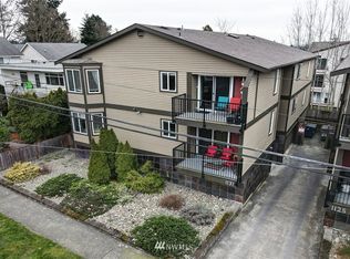 1131 N 93rd St APT 5, Seattle, WA 98103
