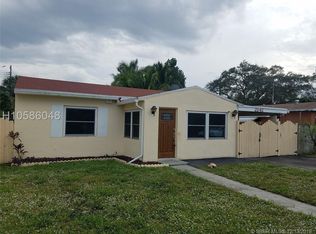 2542 Liberty St, Hollywood, FL 33020