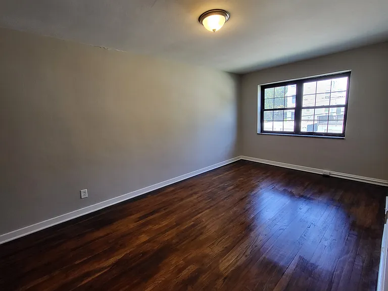 201 E Swissvale Ave #5 — Photo 14