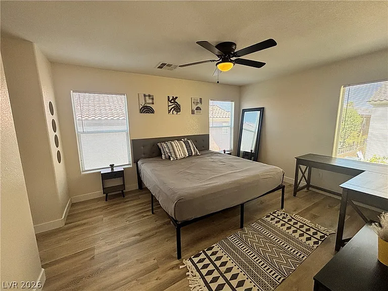 586 Brinkburn Point Ave — Photo 13