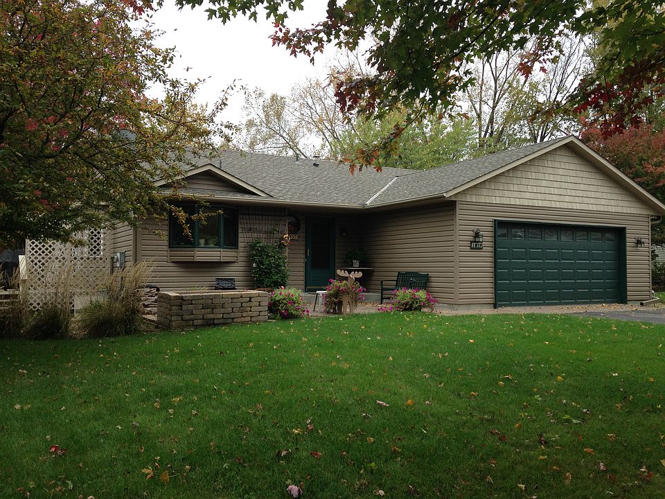 1st image of 1570 9th Street Cir SE