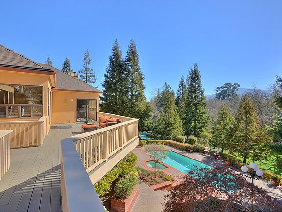 Rear Deck View