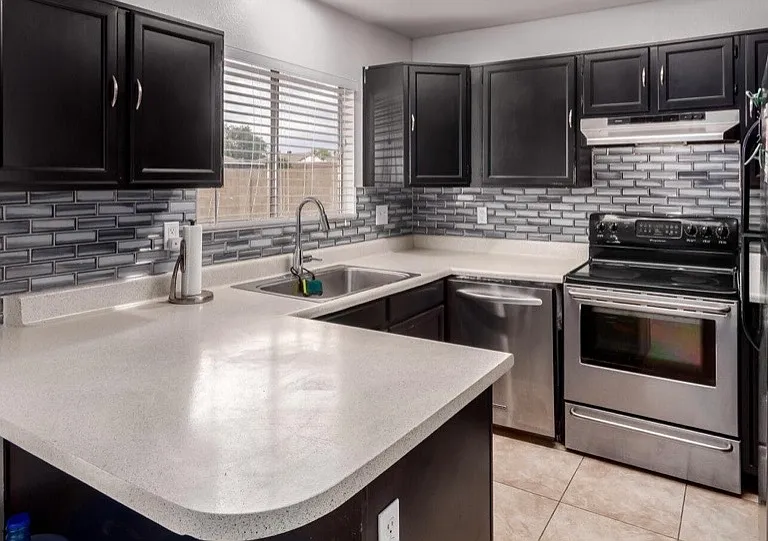 6038 W Gelding Dr — Photo 3