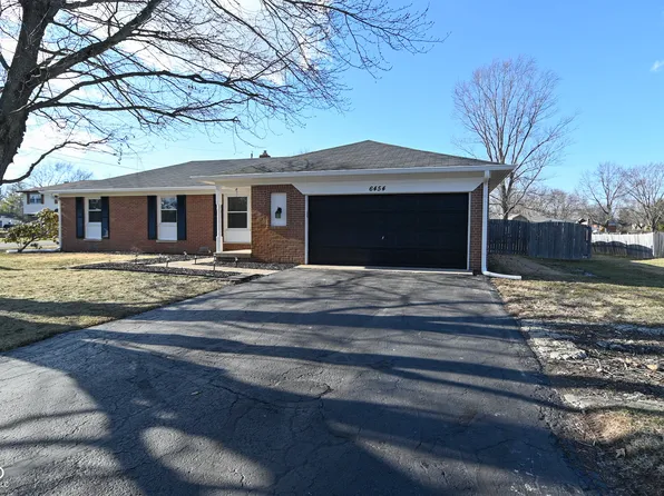 6454 Maple Mnr, Brownsburg, IN 46112