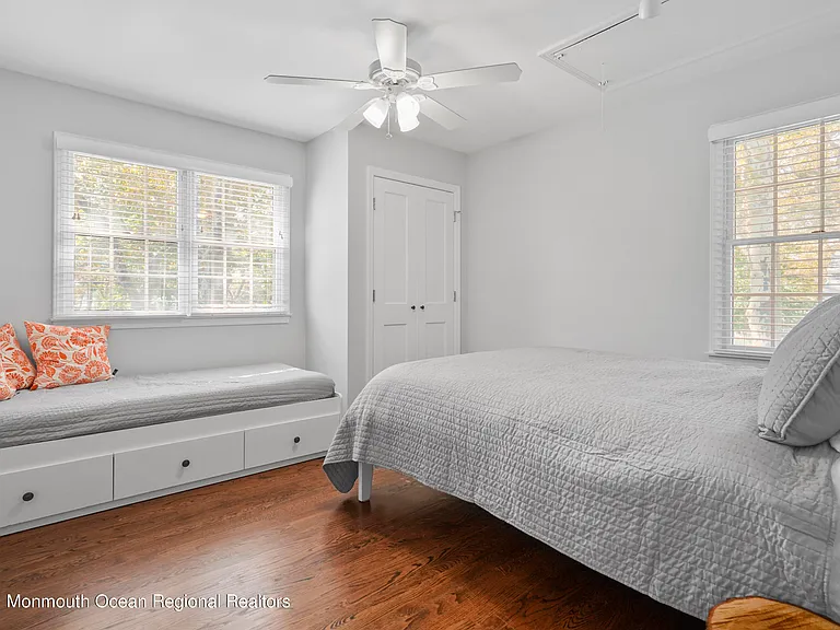 344 Euclid Ave — Photo 18