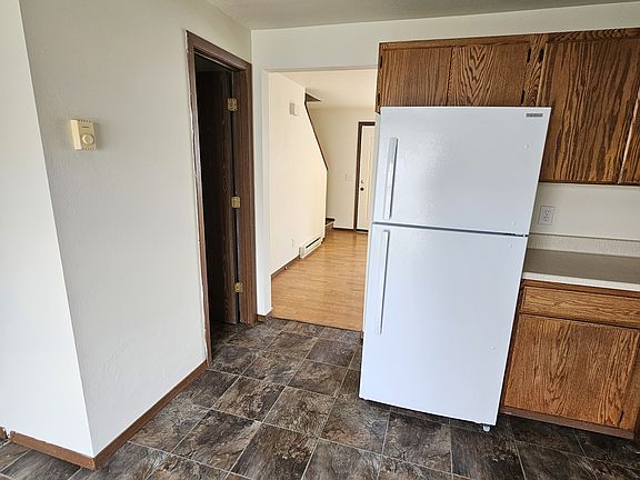 3rd image of 15 Martha Rd #4