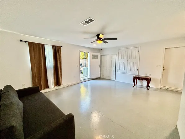 2433 Medina Ave, Simi Valley, CA 93063