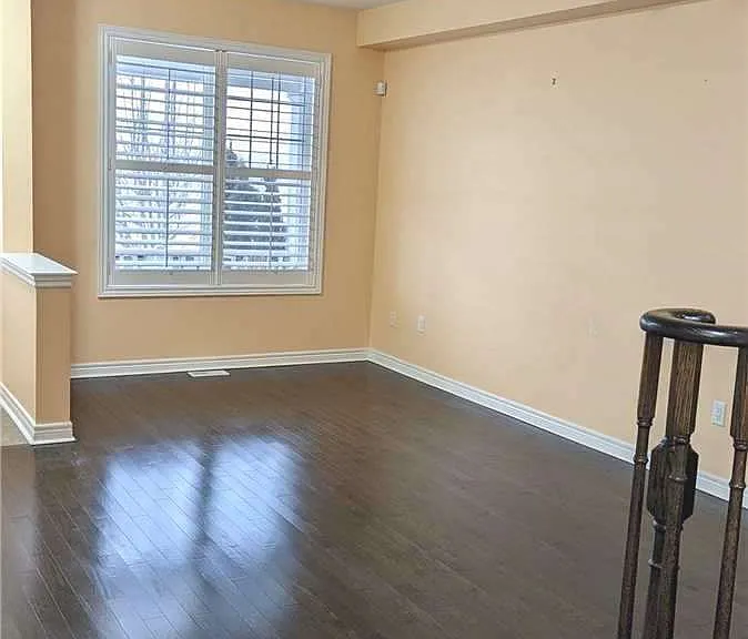 518 Savoline Blvd — Photo 5
