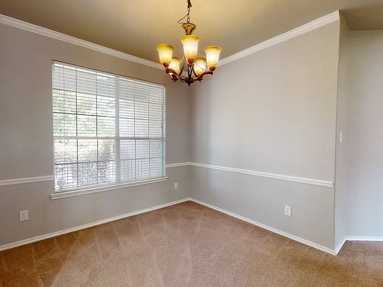 12230 Medina Ml — Photo 6