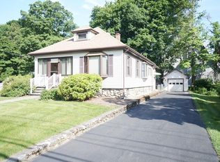 85 W Main St, Westborough, MA 01581
