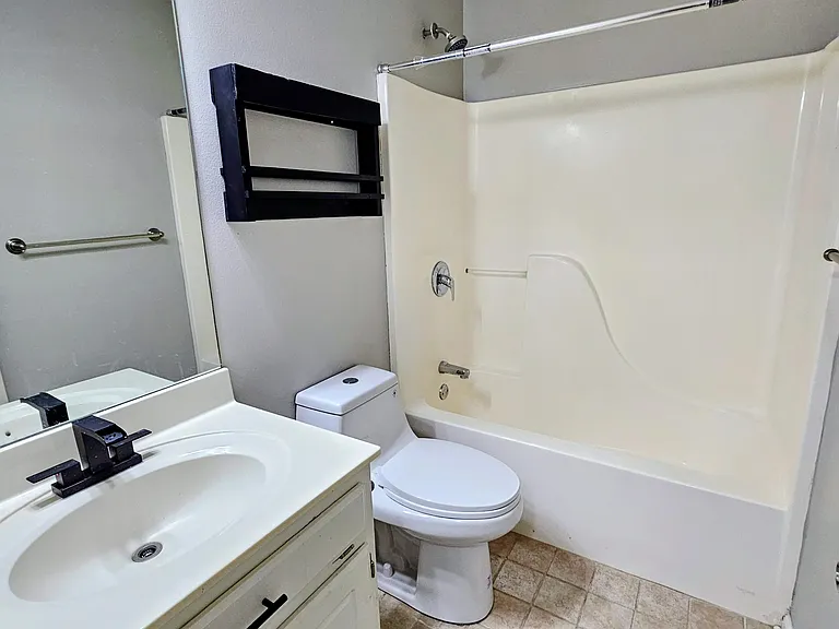 25 Azalea Dr — Photo 13