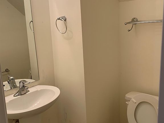5th image of 1800 Lake Carolina Dr #1