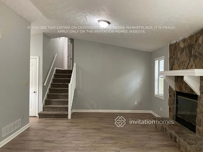 2479 Wood Meadows Dr SW — Photo 2