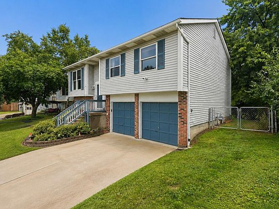 4th image of 4026 Planters Ct