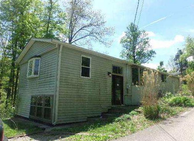 1st image of 8483 S Stanton Dr