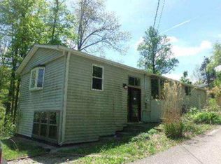8483 S Stanton Dr, Nineveh, IN 46164