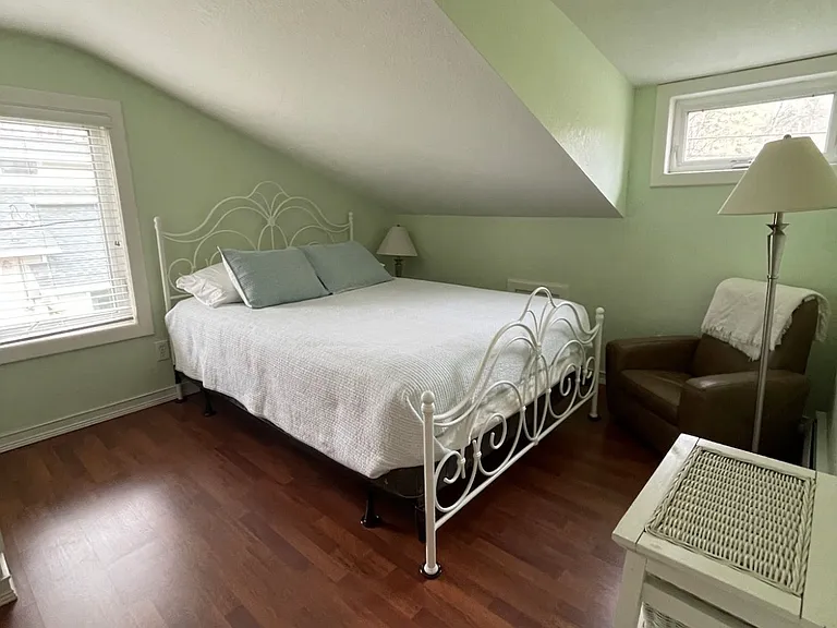 2104 N Shore Dr — Photo 7