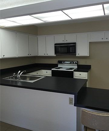 3rd image of 1162 Stonewall Cir #A