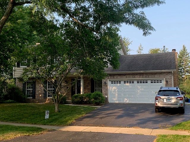 2nd image of 2131 Riverlea Cir