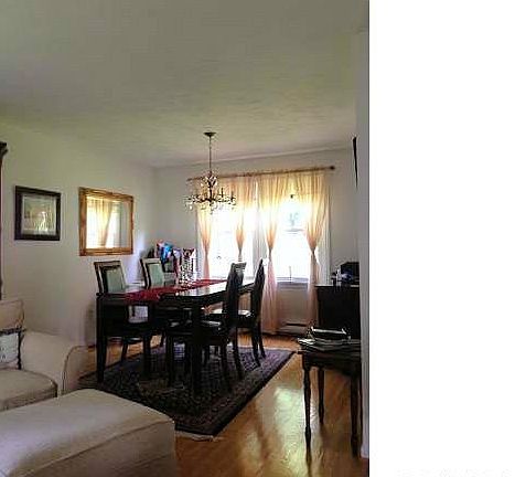 4th image of 34 Kirkgate Dr
