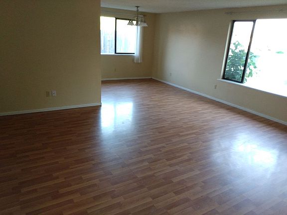 2nd image of 490 Lake Ave