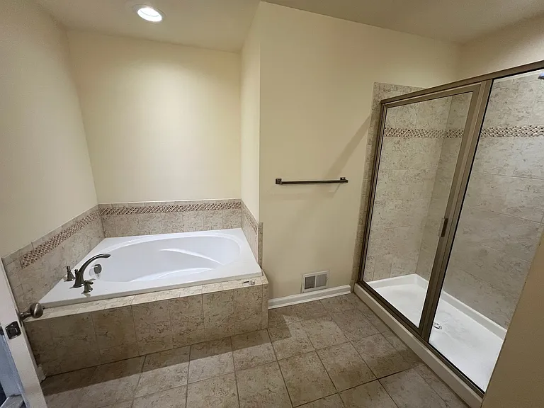 788 Jacobsen Cir — Photo 20