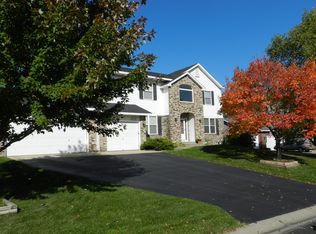 4100 Cashell Gln, Eagan, MN 55122