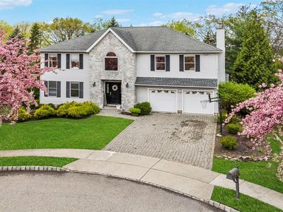 16 Dudley Ct, Wayne, NJ, 07470
