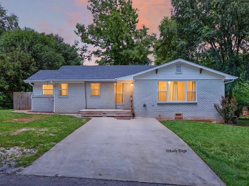 1st image of 310 Hawkins Ave