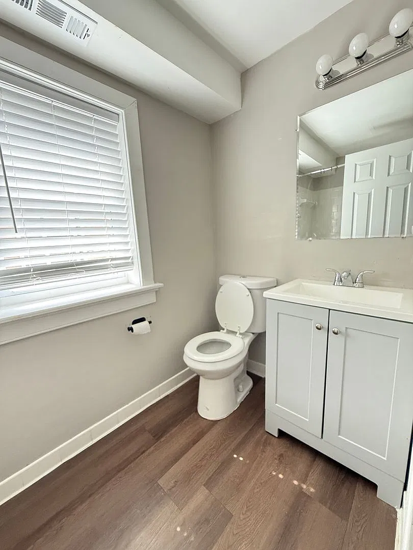 Franklin Court Apartments — Photo 4