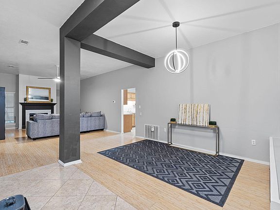 5th image of 961 Claeven Cir