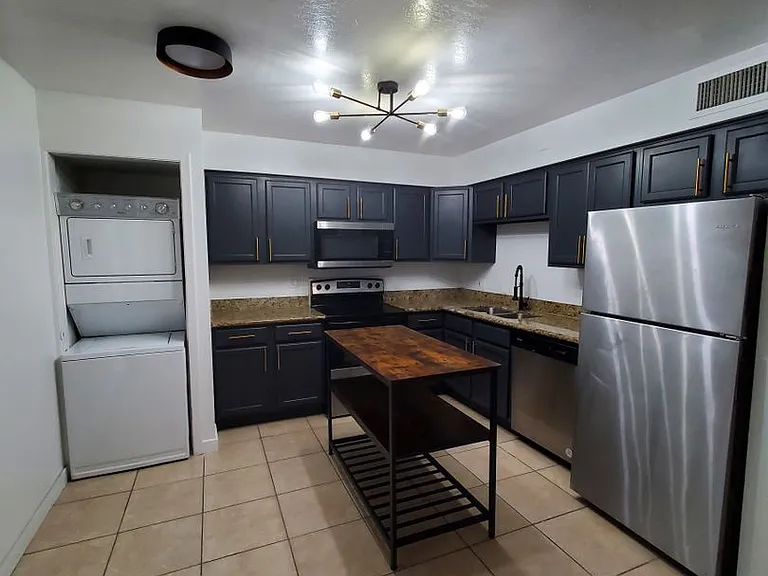 Mountain View Condos — Photo 75