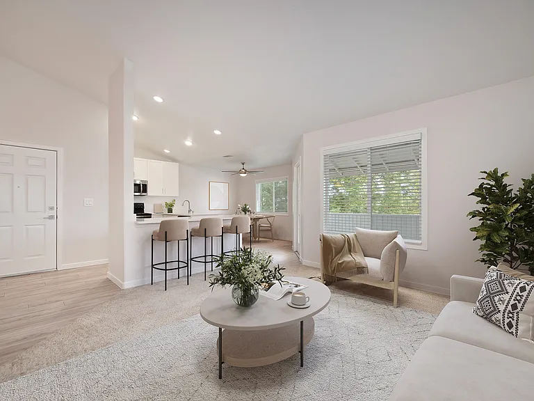 The Legacy Apartments — Photo 35