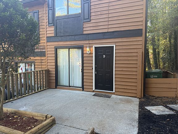 3rd image of 6473 Klinect Ct #D