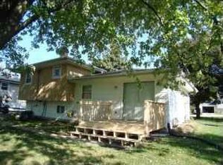 6240 Puffer Rd, Downers Grove, IL 60516