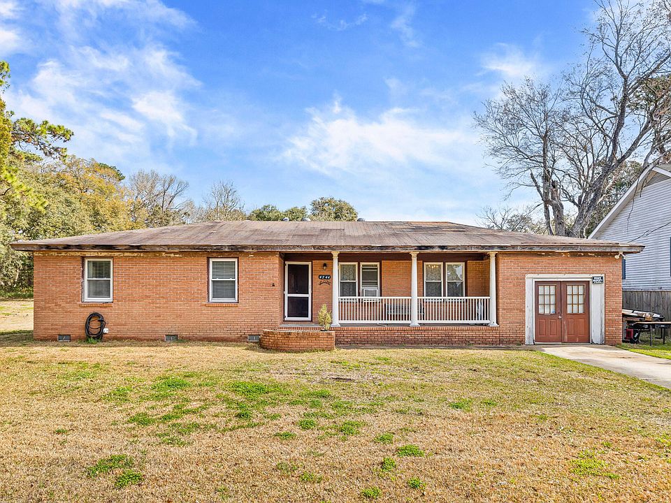1st image of 4744 Holbird Dr