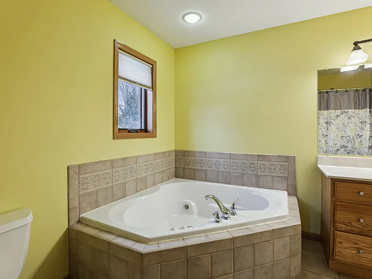9414 Whippoorwill Way — Photo 10