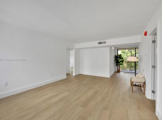 8500 SW 133rd Avenue Rd APT 407, Miami, FL 33183