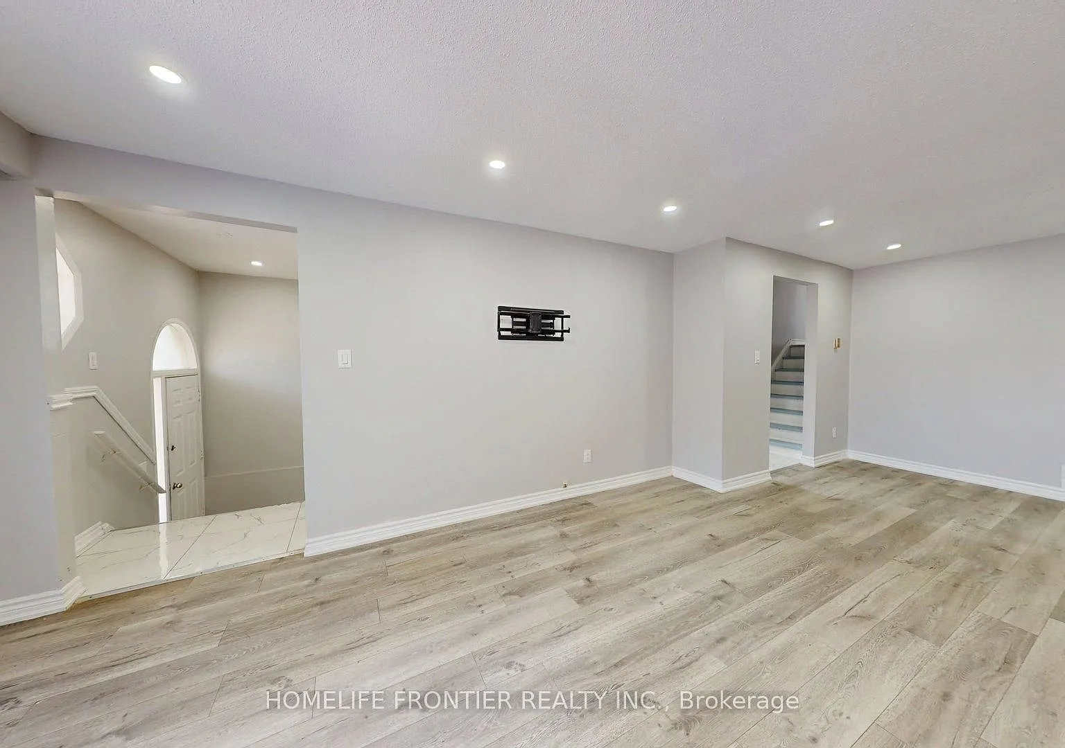 3 bed, $2,650 — Photo 4