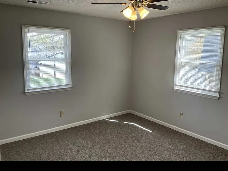 1625 Cranberry Hill Ln — Photo 12