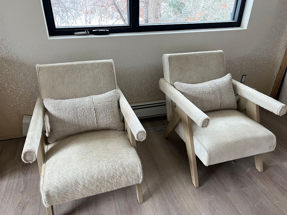 Each bedroom has New RH furniture with lounge areas for reading and watching a movie.
