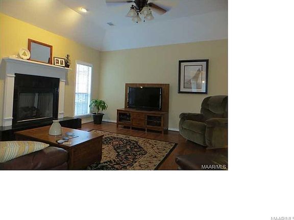 4th image of 127 Cloverhill Dr