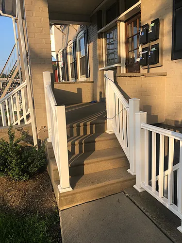 222 W Lancaster Ave #2F Photo 1