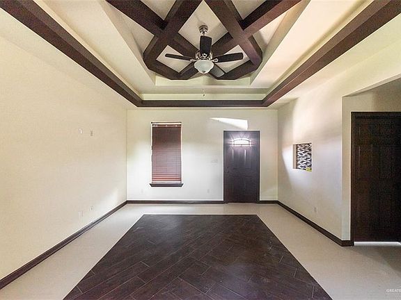 5th image of 1011 W Dove Ave