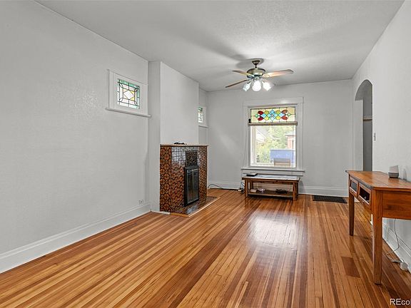 2nd image of 548 S Pennsylvania Street